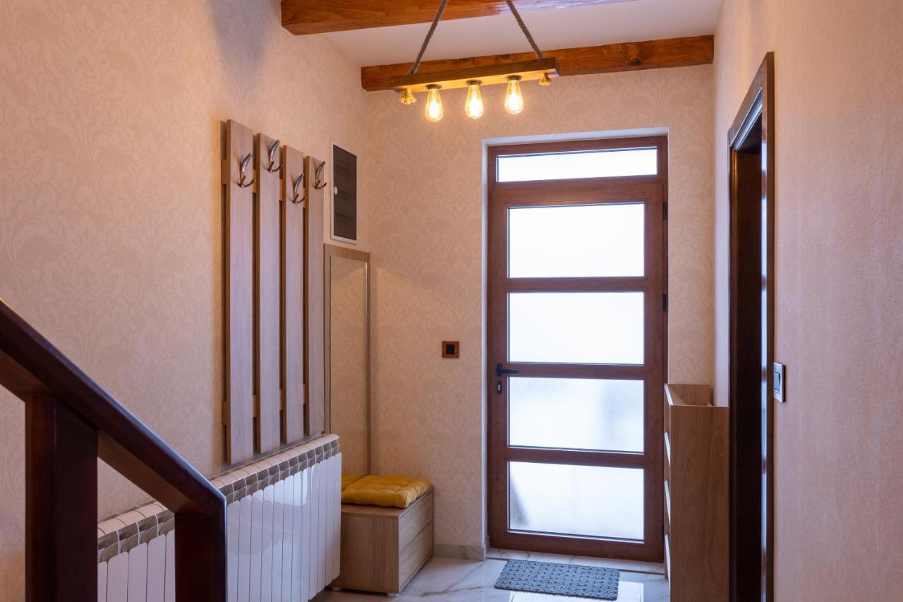 Vila Hanovi Zabljak Exteriör bild