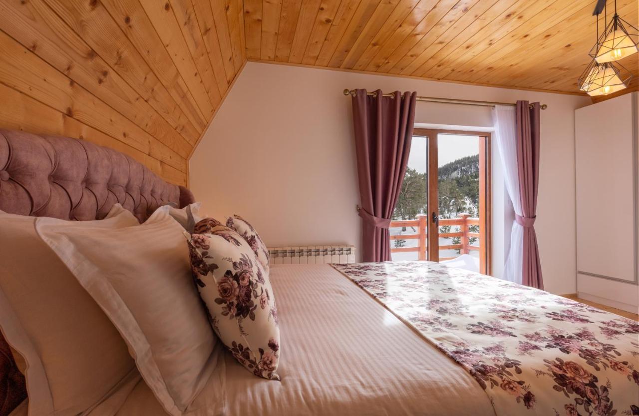 Vila Hanovi Zabljak Exteriör bild